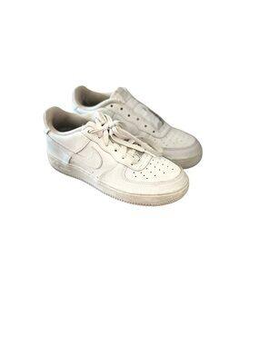 Nike Kids White Low-Top Sneakers with Subtle Off-White Tones
